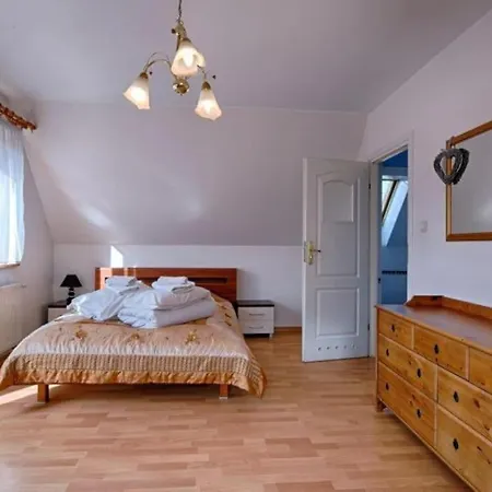 Lägenhet Golden Apartments&glamping-db11